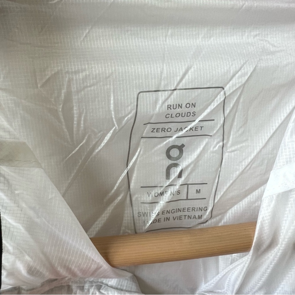 On Running Zero Jacket - image 5